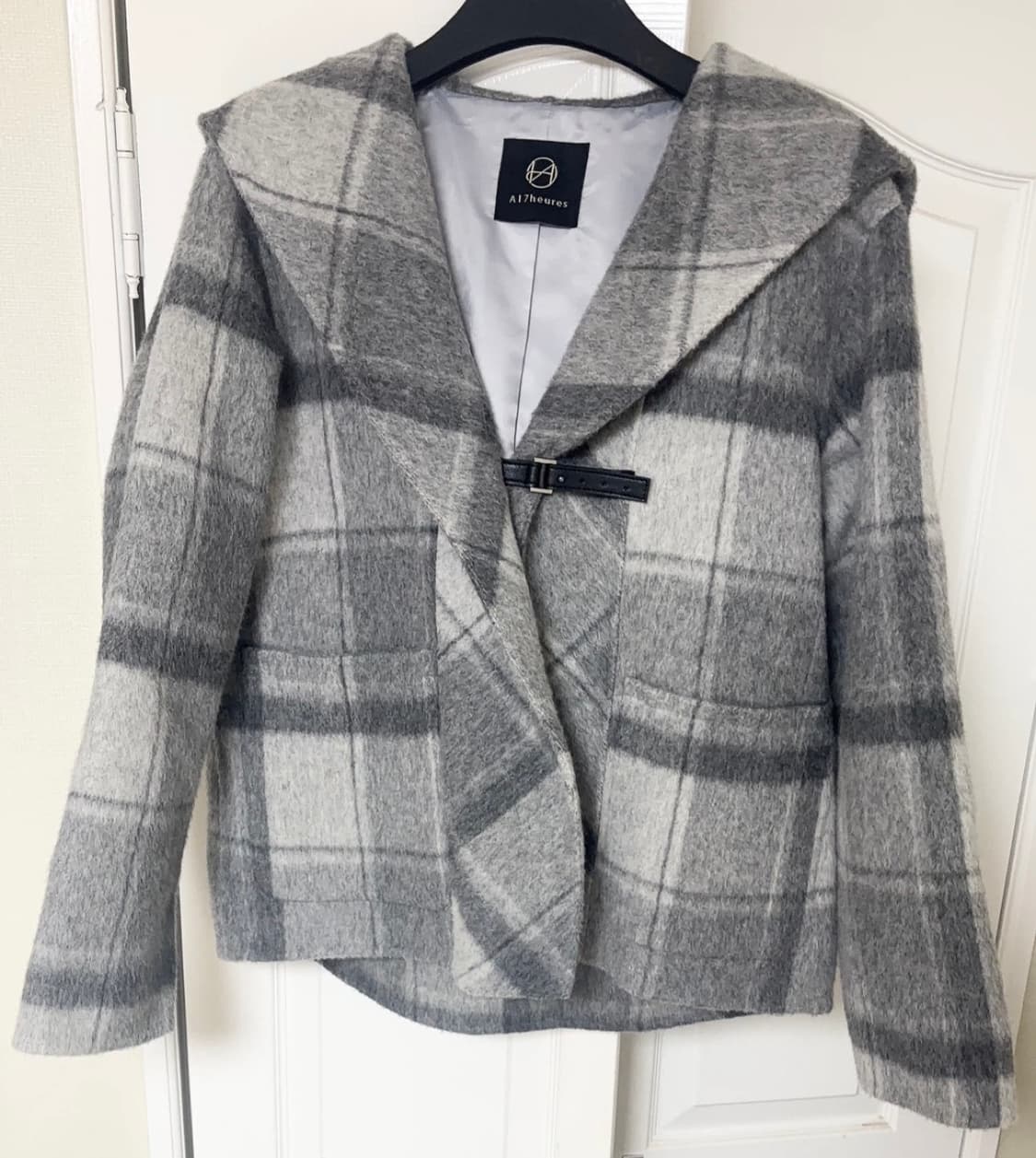 루흐 아디세떼흐 알파카코트(하엄지 후드하프코트) 상품이미지4