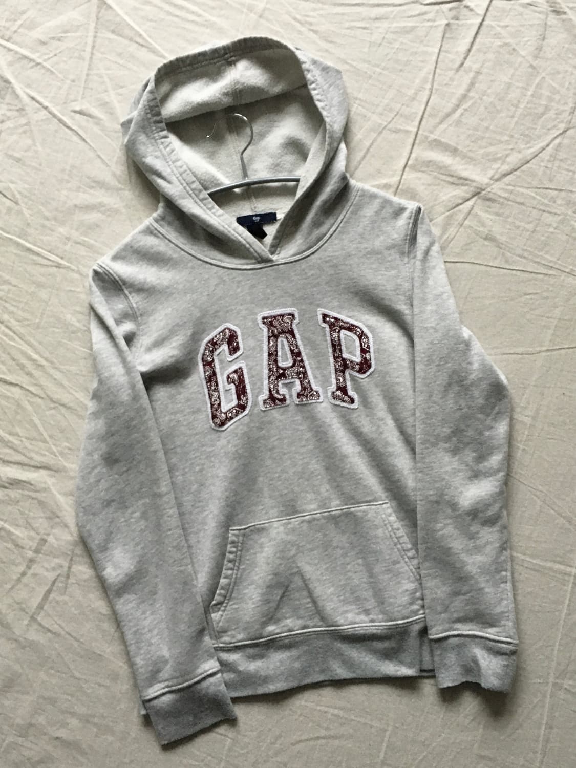 갭 페이즐리패턴 로고 후드티 상품이미지3