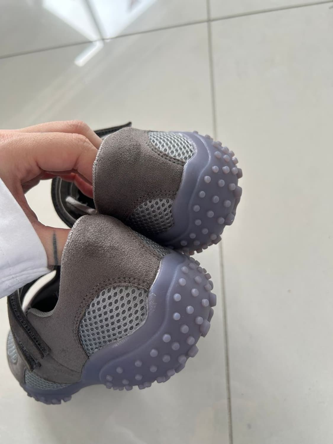 DOUBLE STRAP BALLET SNEAKERS 더블스트랩 발레 슈즈 상품이미지4