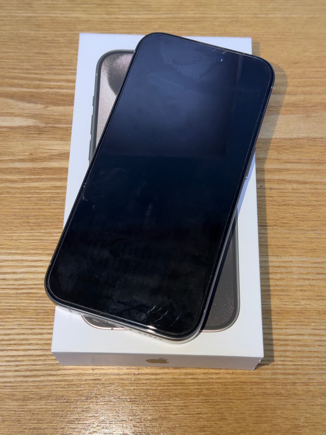 아이폰15 Pro 내추럴 티타늄 128g 상품이미지2