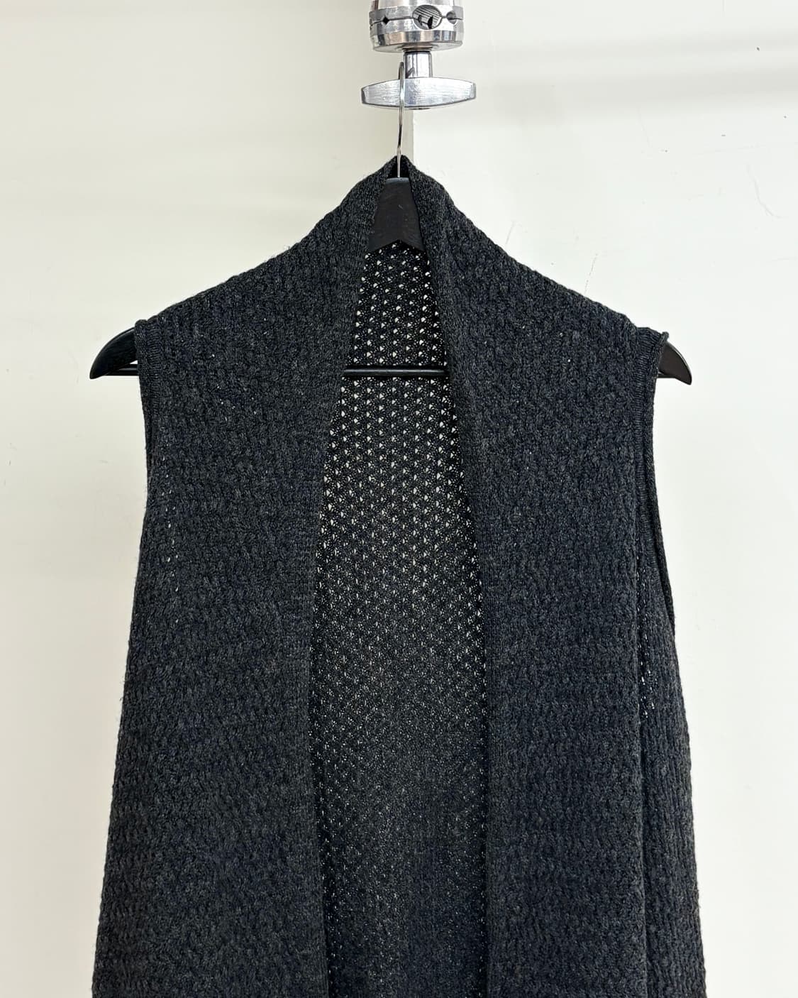 이세이 미야케 하트 차콜 울 오픈 베스트 상품이미지2