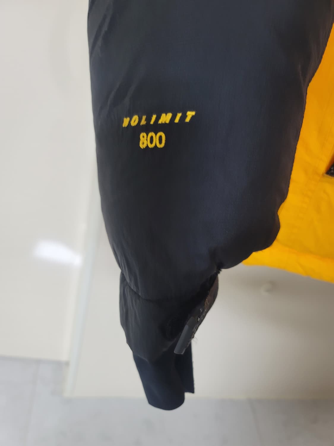 네파 구스다운 대장패딩 95표기 100정 상태굿 
 상품이미지5