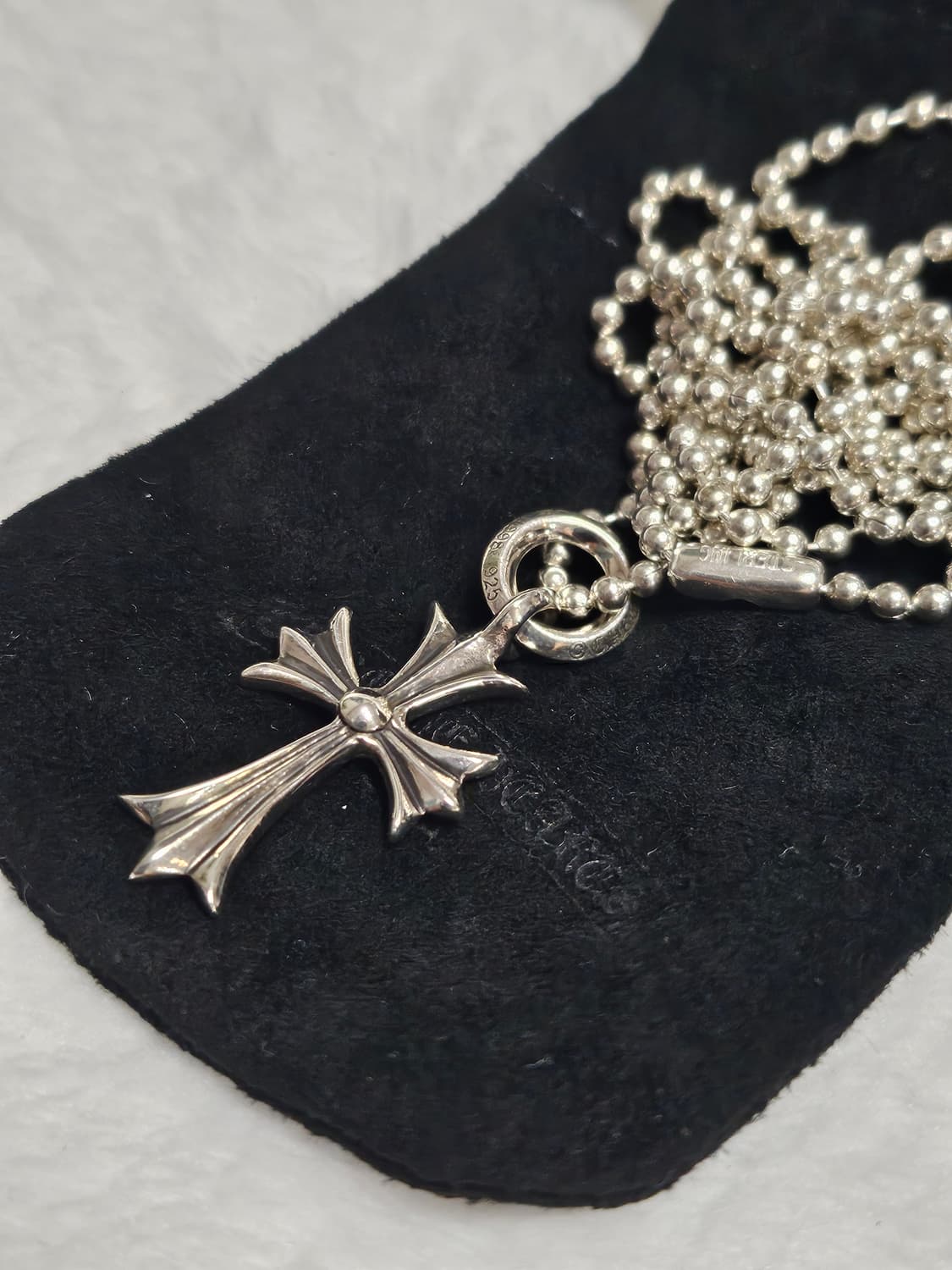 크롬하츠 크로스 펜던트 목걸이 상품이미지1