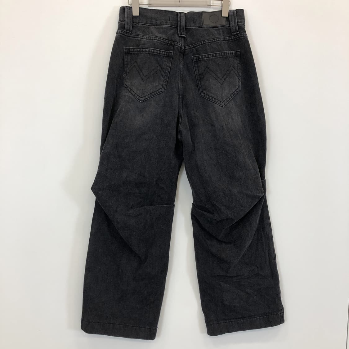 마뗑킴 커브드 진 와이드 데님 28 인치 상품이미지3