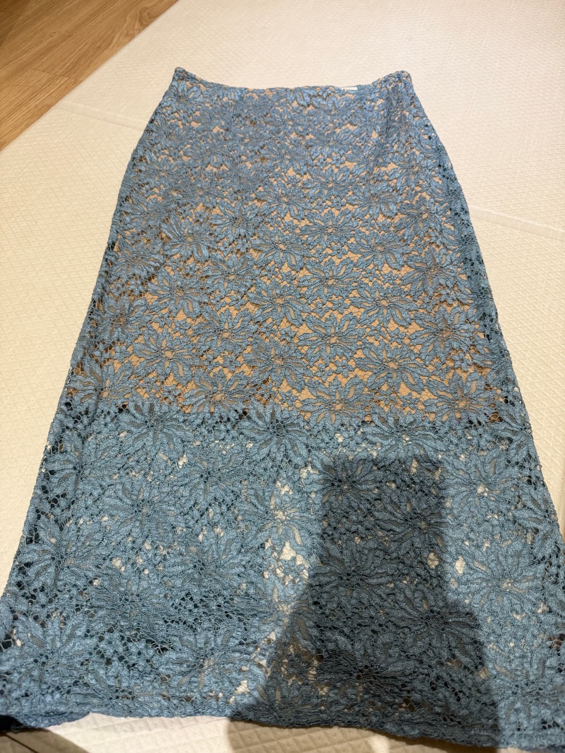 아크네스튜디오 레이스 시스루스커트 상품이미지1