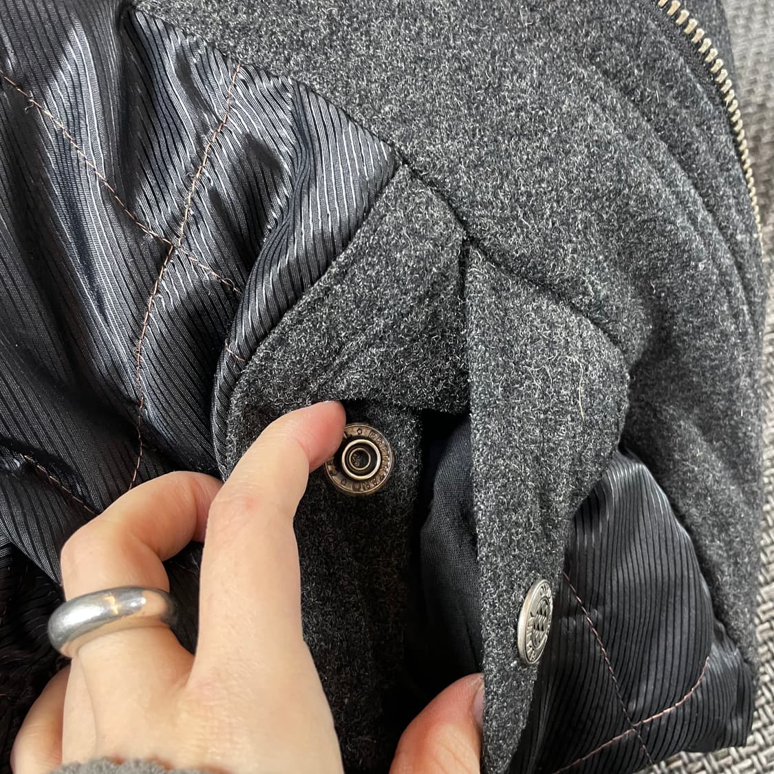 브렌타노 그레이 투포켓 울 카라 자켓 상품이미지7