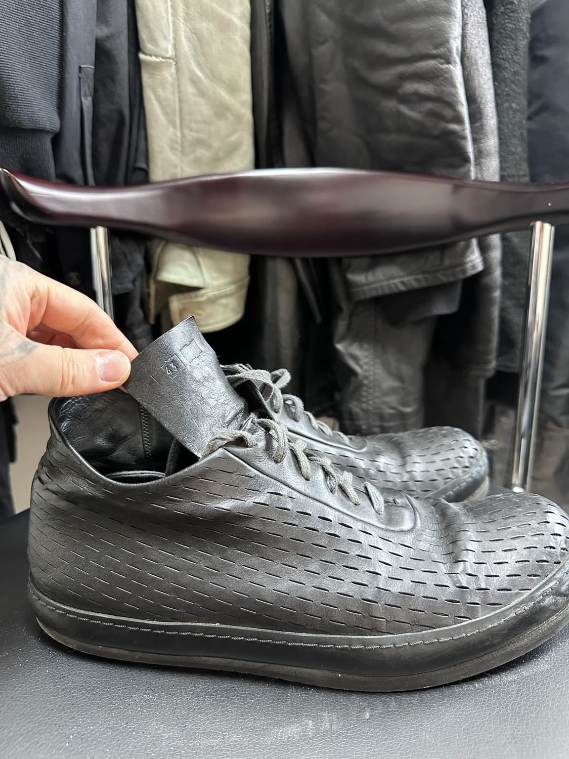 A1923 레이저컷 스니커즈 43사이즈 상품이미지4