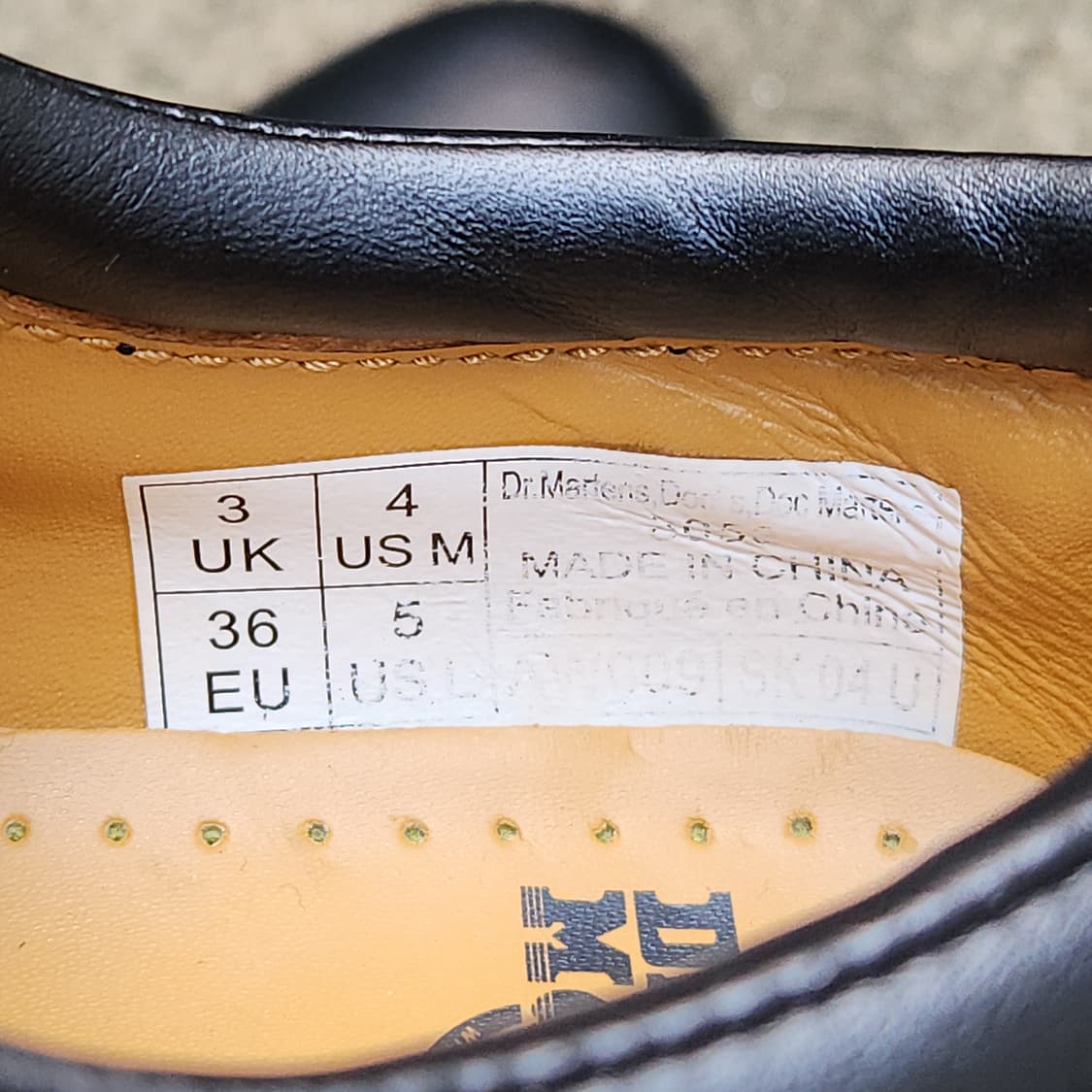 [3UK] 닥터마틴 8053 나파 레더 캐주얼 블랙 (220~225) 상품이미지9