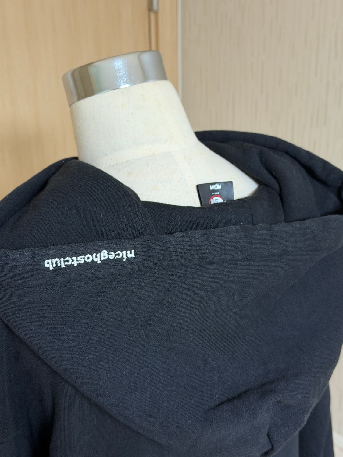 급처 귀멸의 칼날 후드 M 판매 상품이미지6