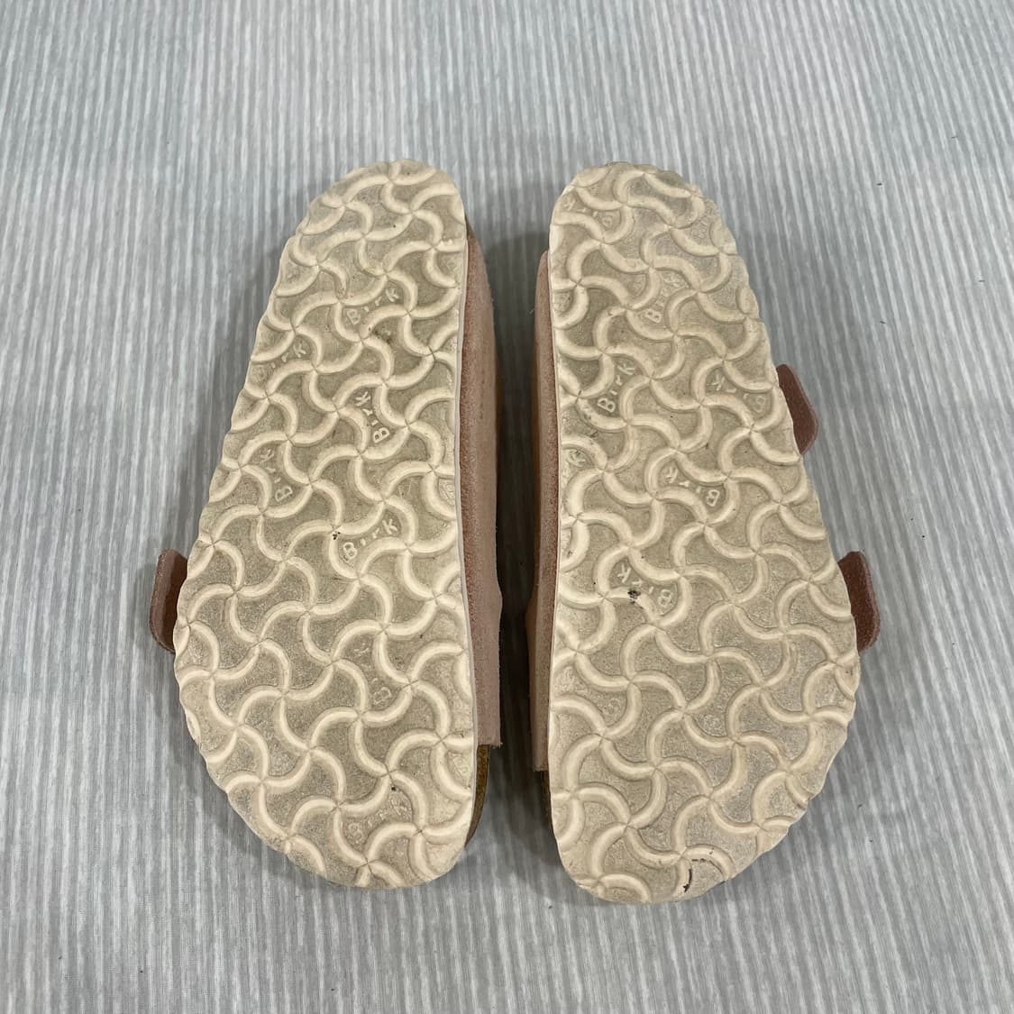 704-3) 버켄스탁 아리조나 샌들 베이지 240mm 상품이미지7