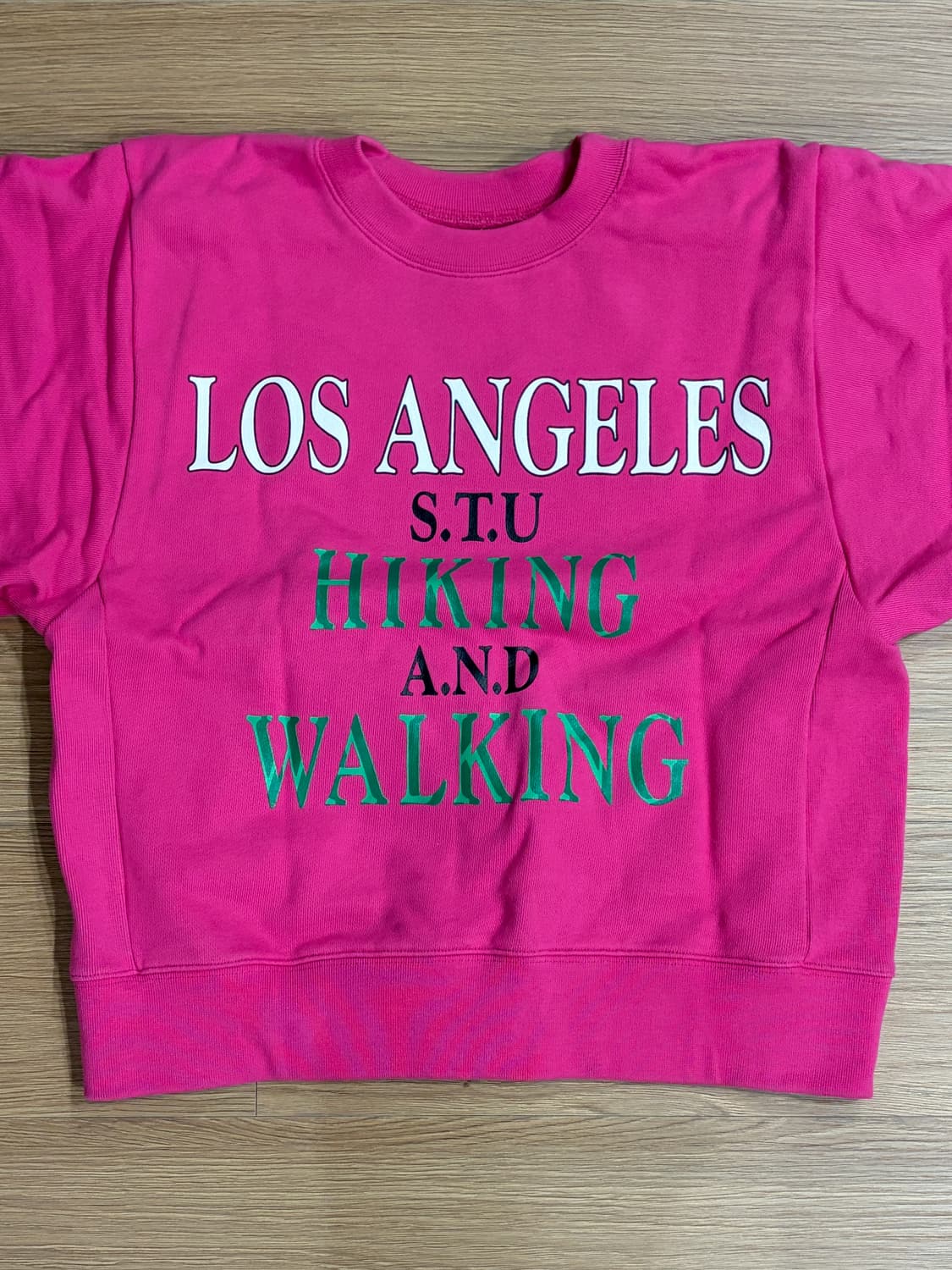 Stu 핑크 맨투맨 (1회 착용) 상품이미지3