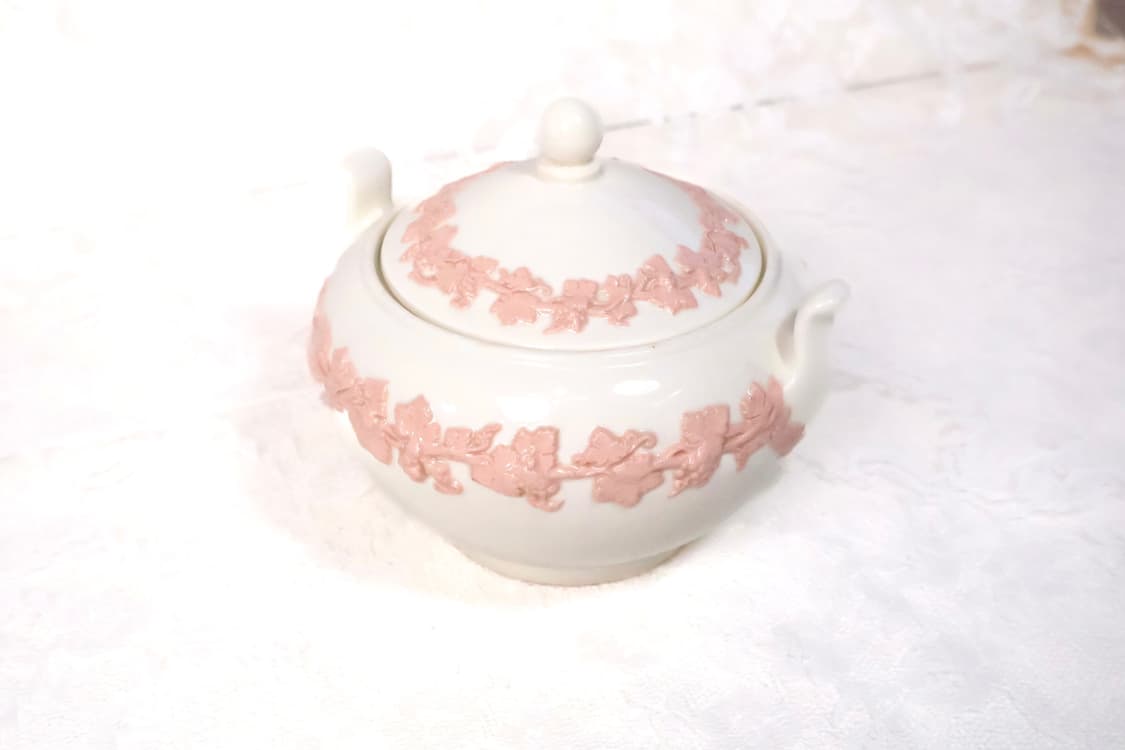 [영국앤틱](레어)웨지우드 퀸즈웨어 핑크 온 크림 슈가볼 상품이미지4