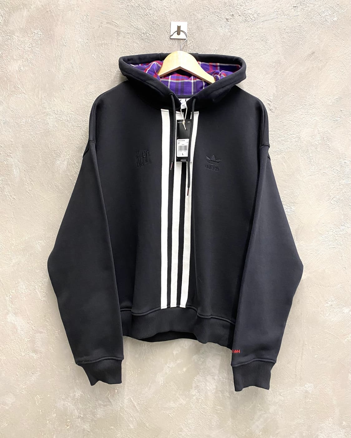 [L] ADIDAS OG x KORN 아디다스 x 콘 후드티 상품이미지1