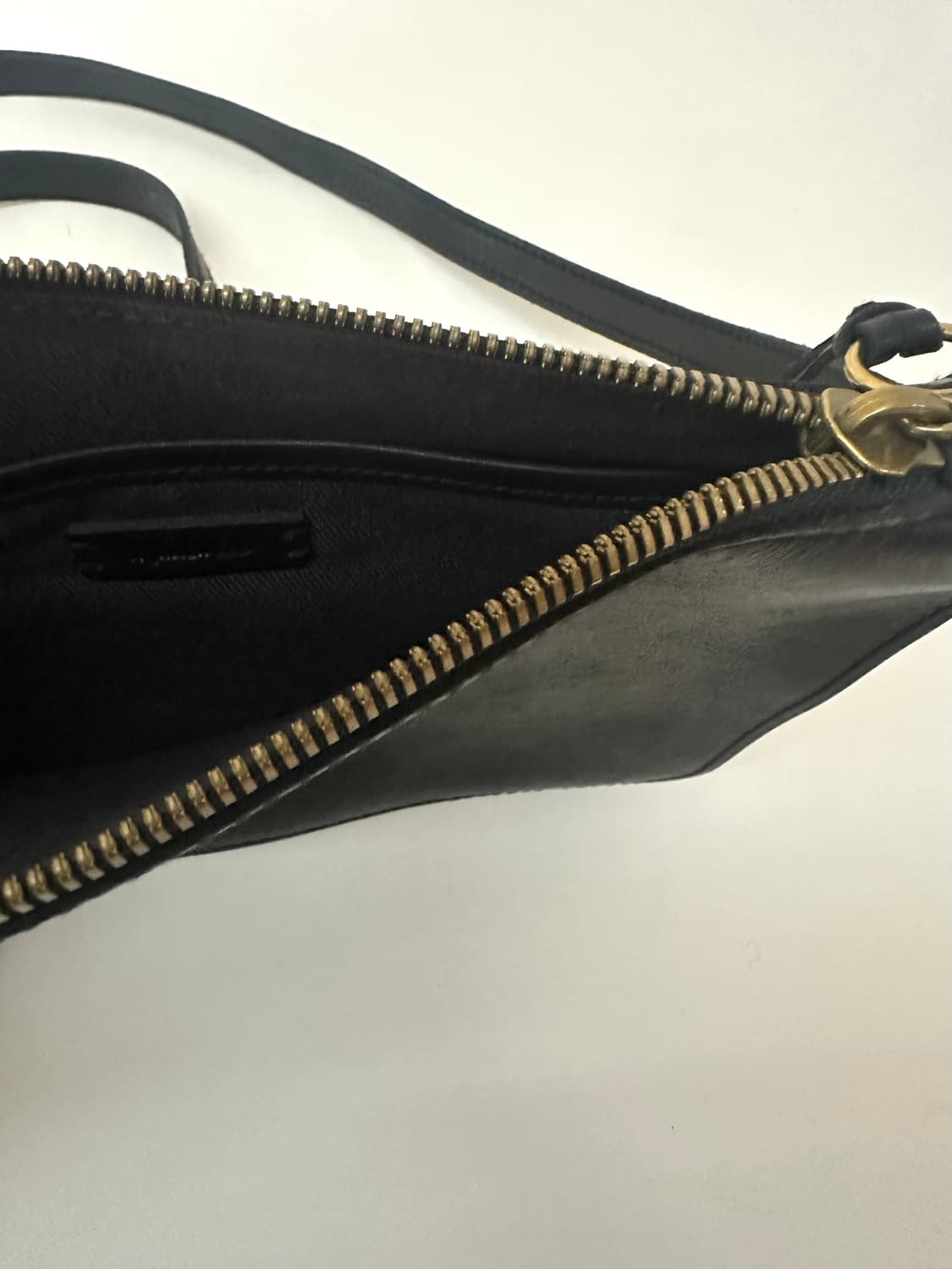 메이드웰 크로스백 블랙 상품이미지3