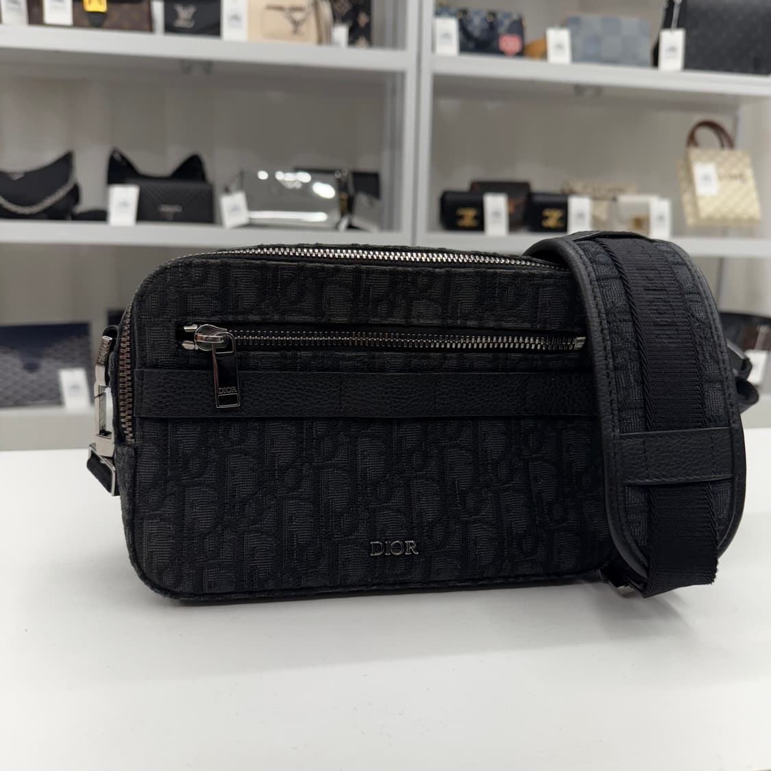 디올 오블리크 사파리 메신저백 블랙 상품이미지1