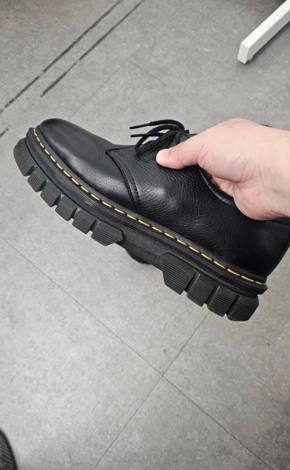 닥터마틴 리카드 3i 상품이미지1