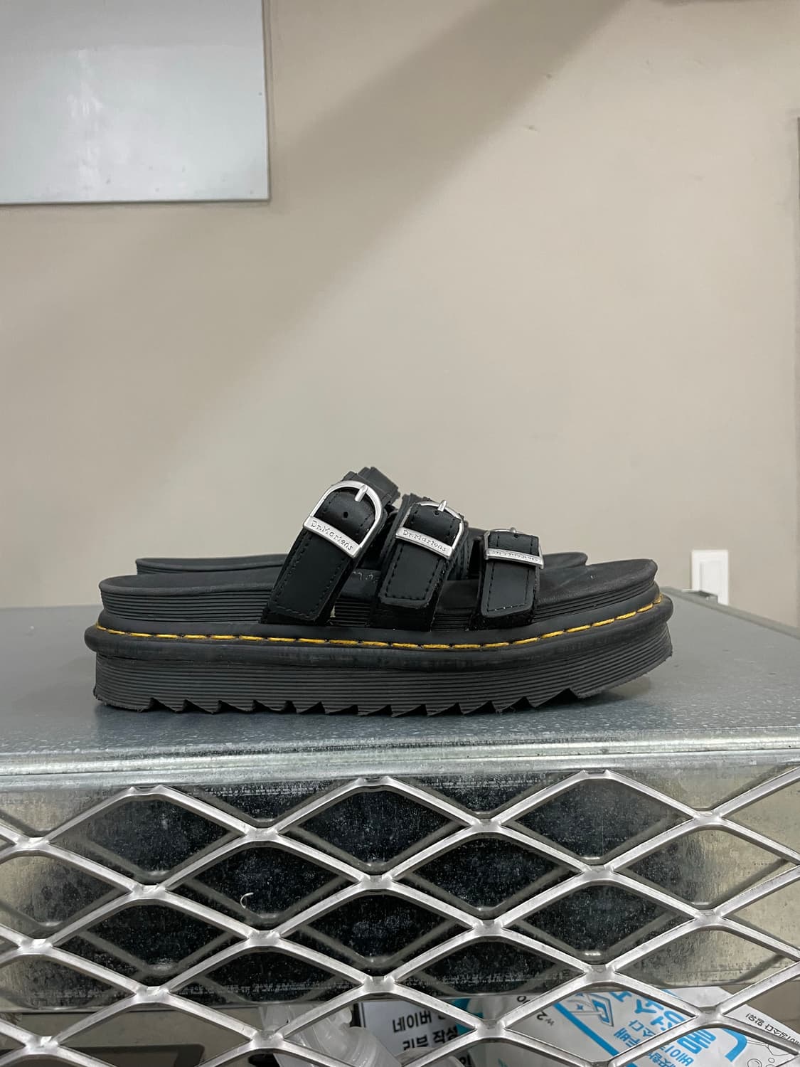 닥터마틴 블레어 슬라이드 샌들 UK5 상품이미지4
