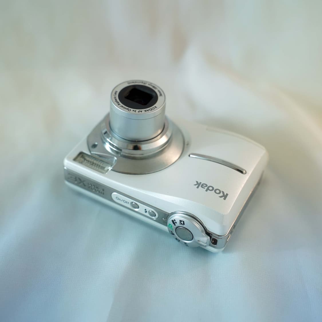 이지쉐어 C613 펄 화이트 Kodak Easyshare C613  상품이미지3