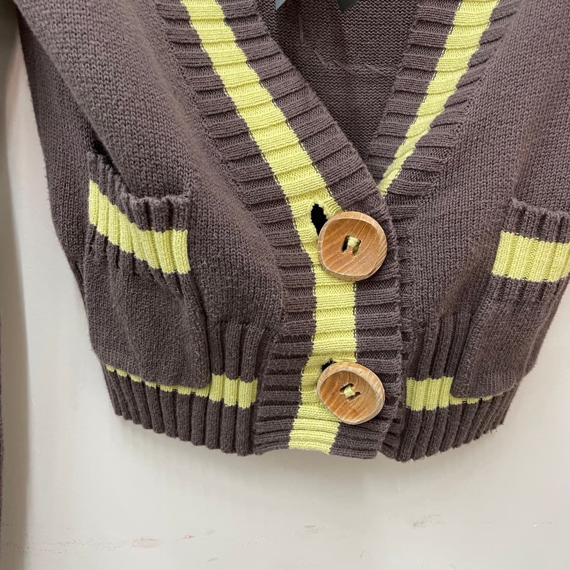디젤 y2k 키치 프레피 브라운 라임라인 크롭 가디건 🏠 상품이미지3