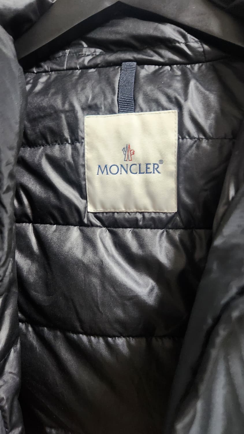 백화점정품.한글택.몽클레어 블랙 후드 경량자켓 상품이미지4