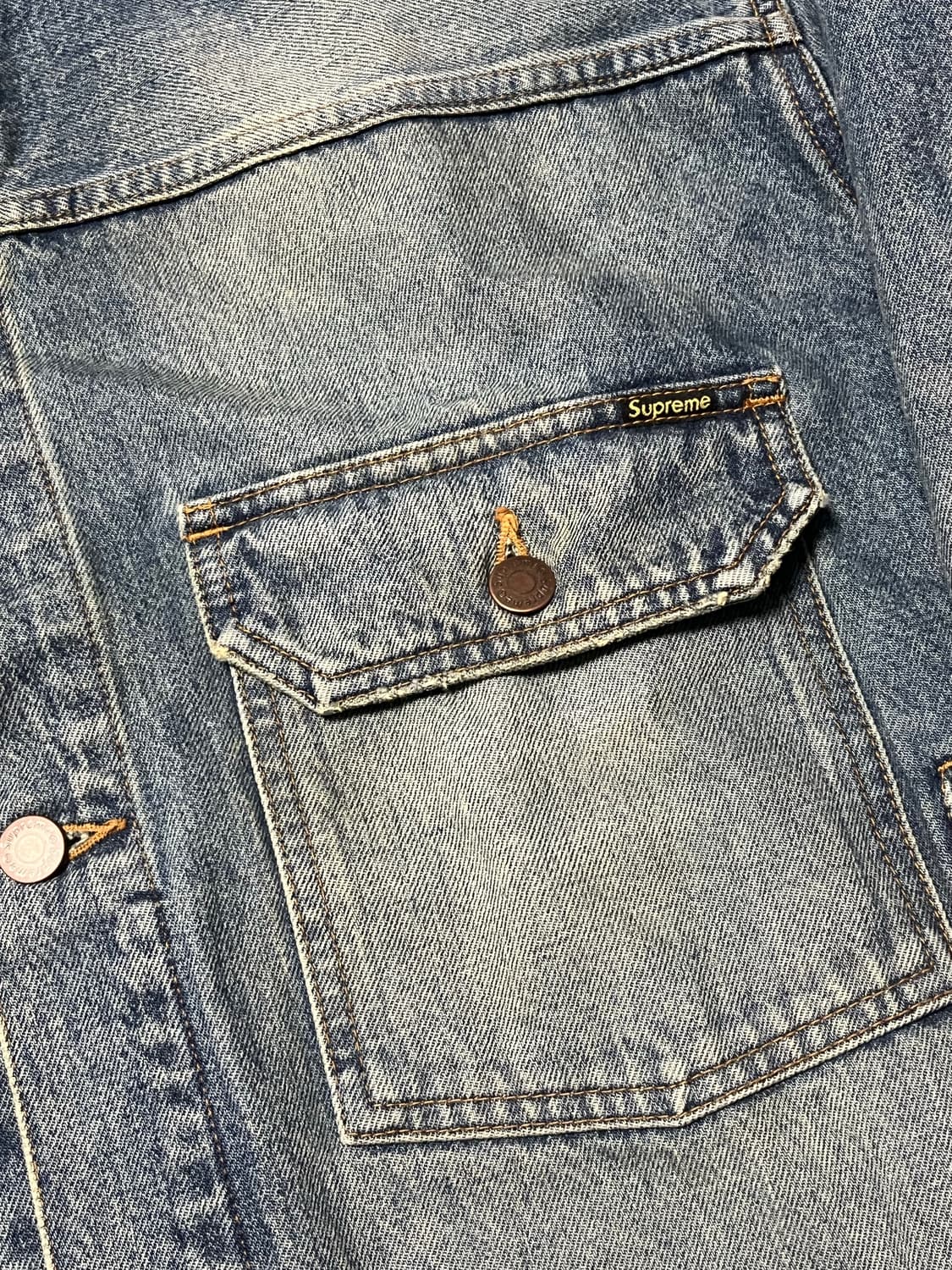 슈프림 디스트레스드 셀비지 트러커 자켓 상품이미지3