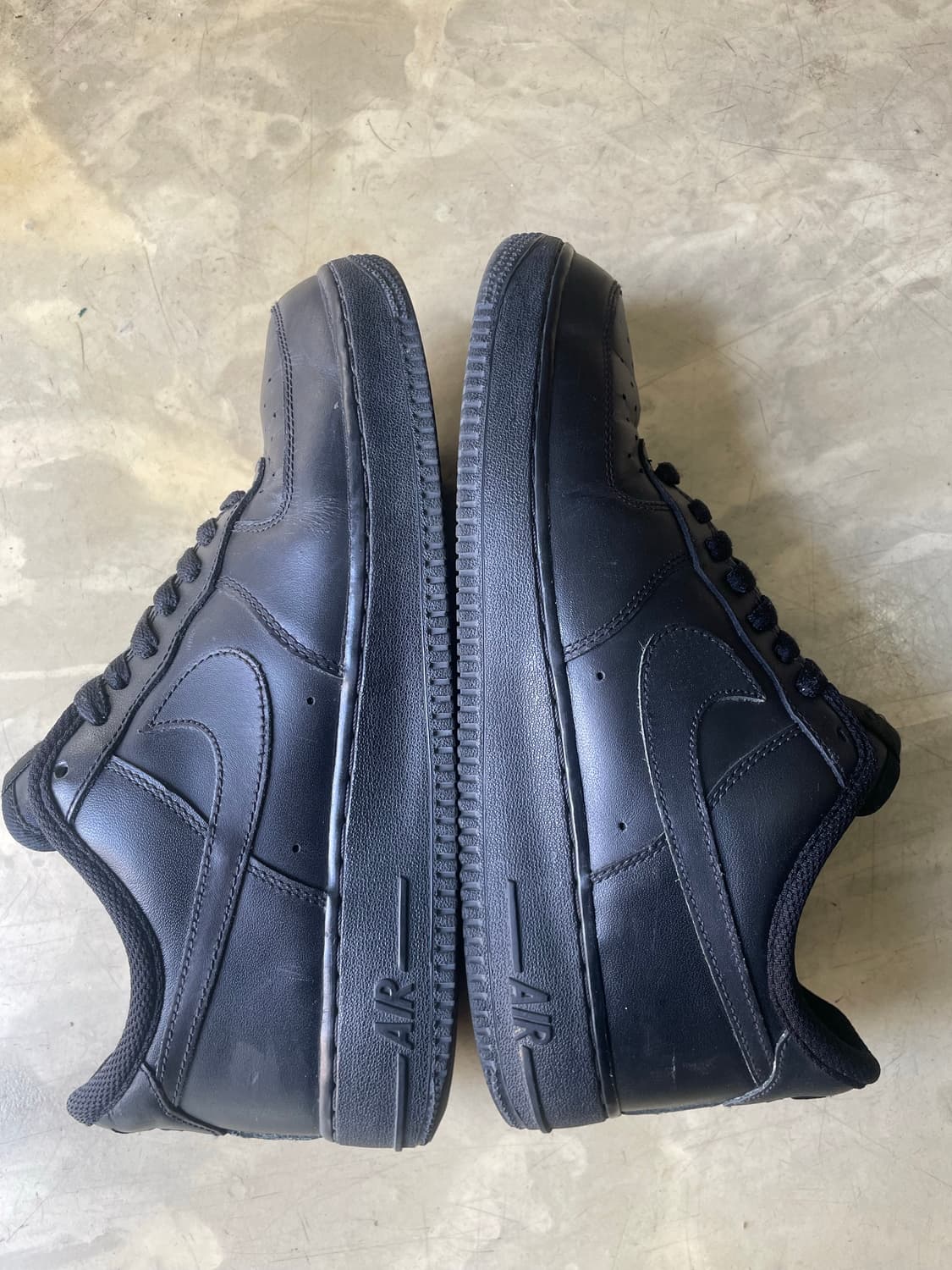 나이키 에어포스 1 블랙 275 상품이미지4