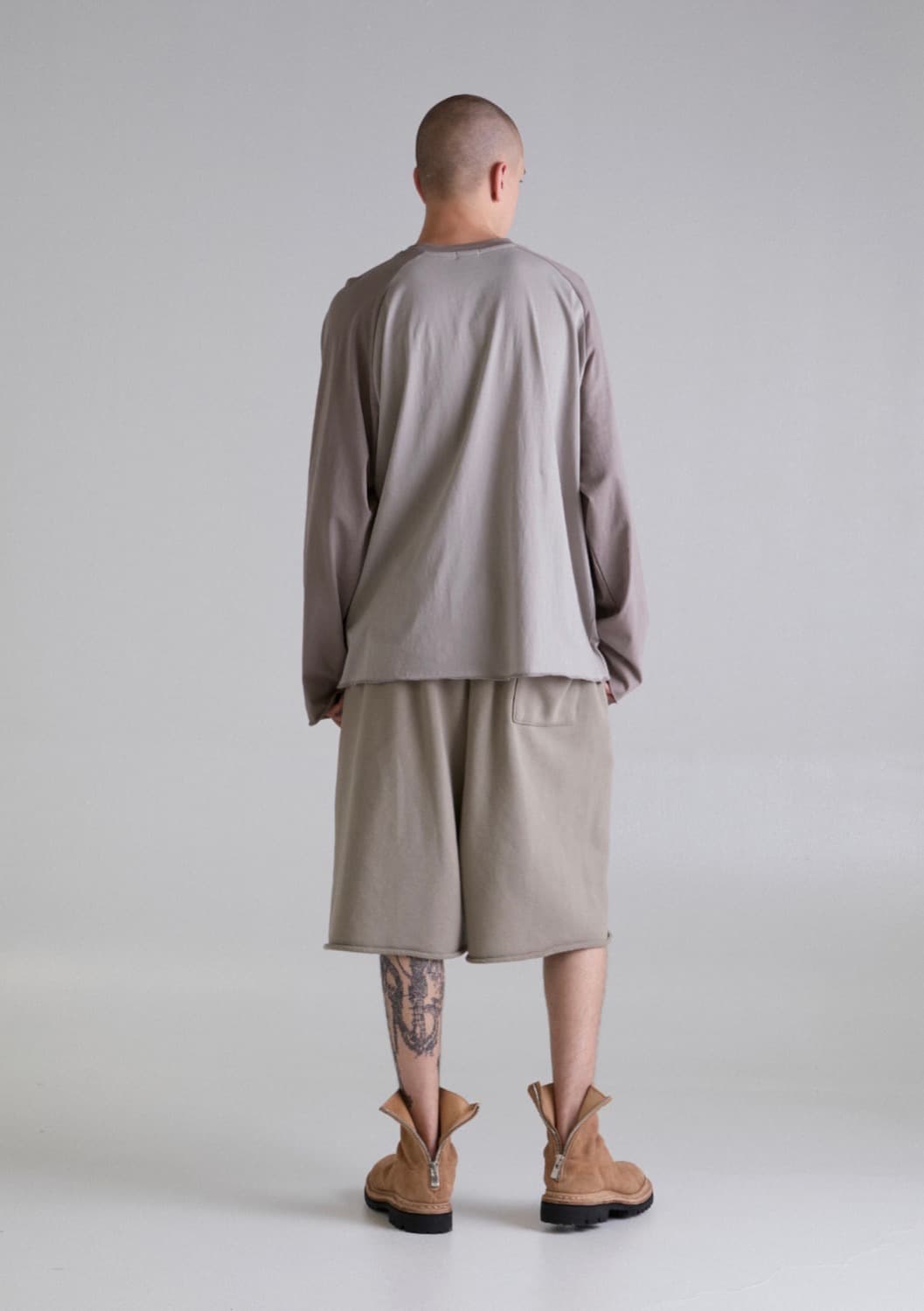 INNIR  HEAVYWEIGHT SWEAT SHORTS (DUST) 상품이미지3