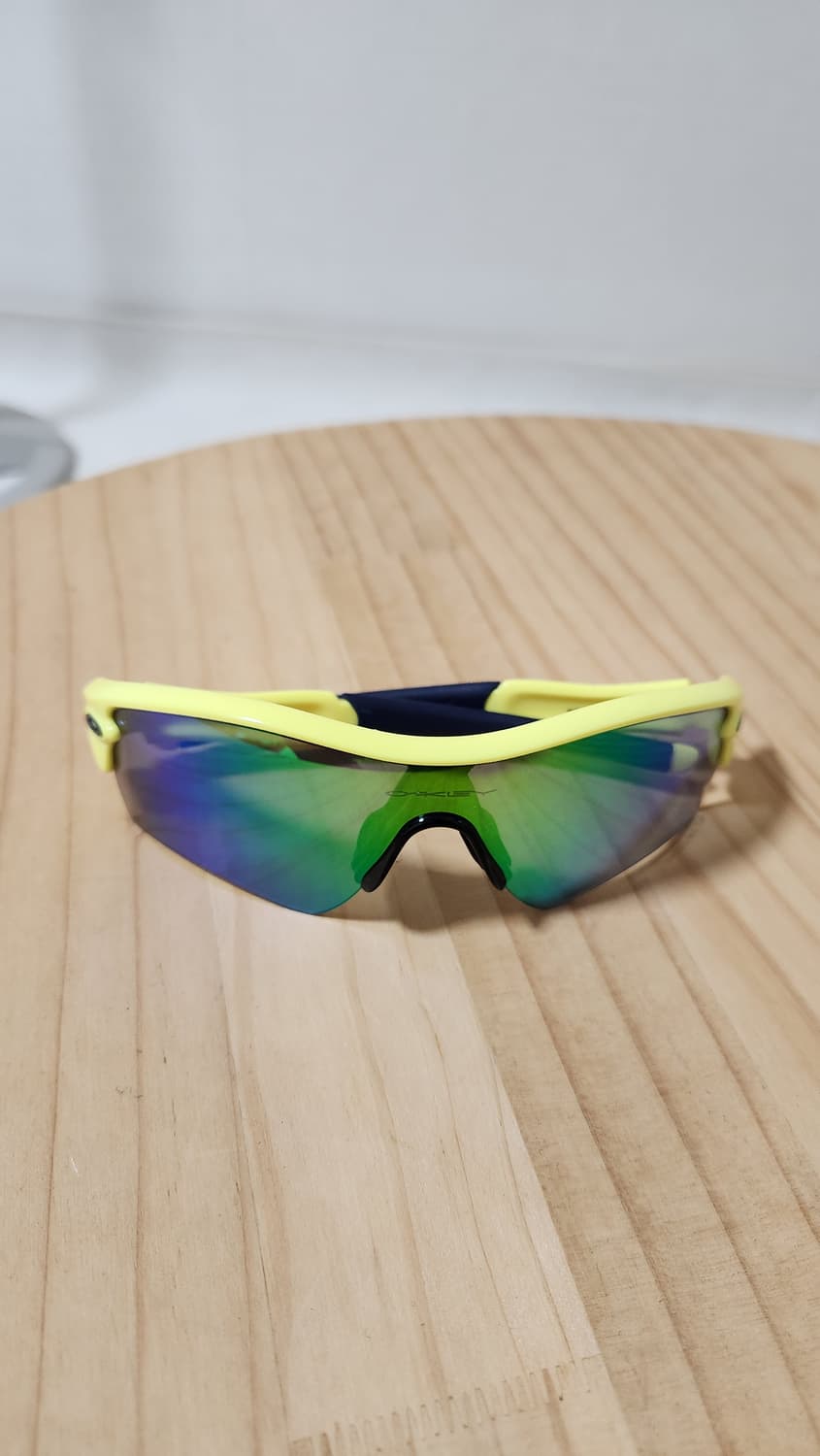 오클리 선글라스 이상화 한정판 상품이미지2