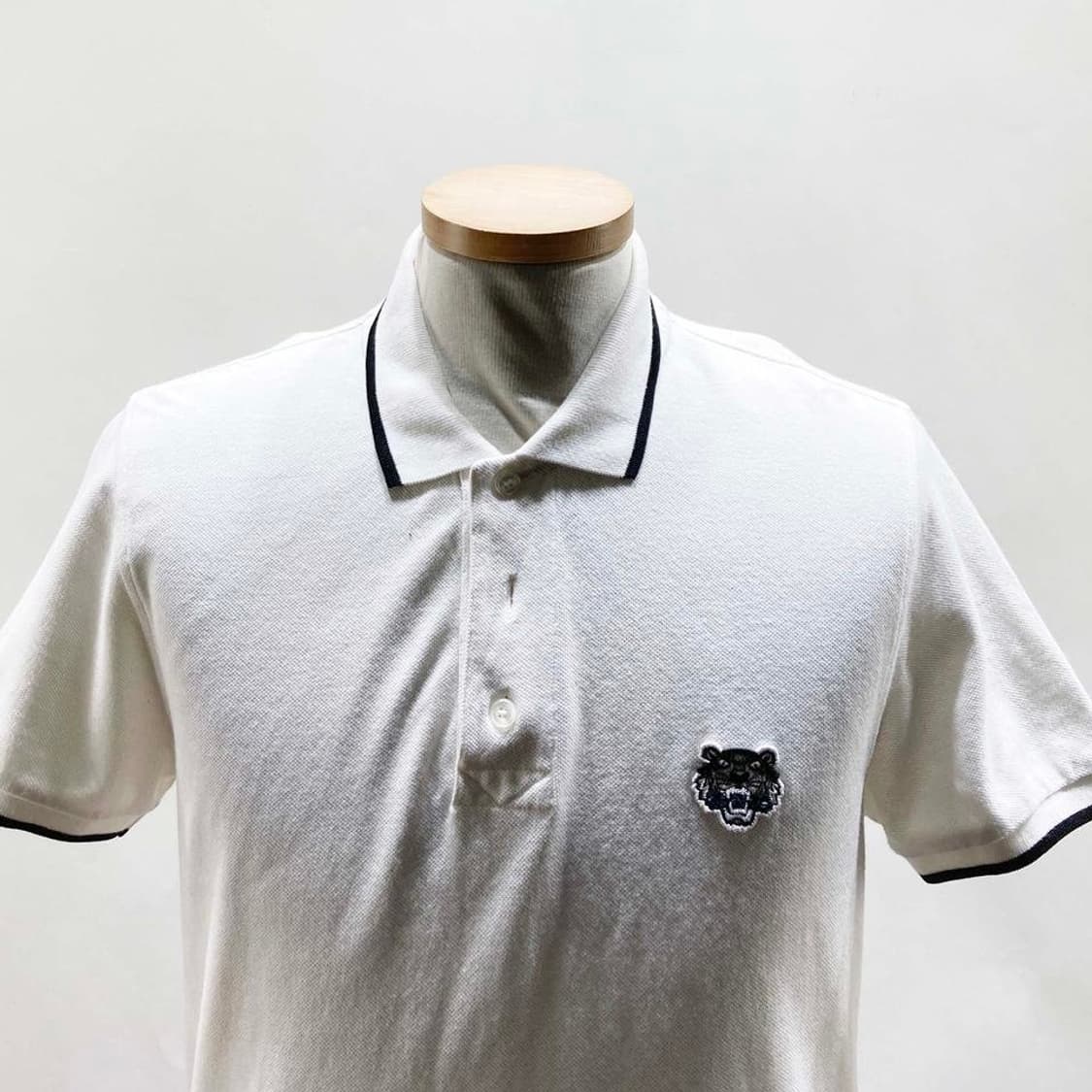 겐조 남성 타이거크레스트 폴로티 정품 90 진스센스 상품이미지2