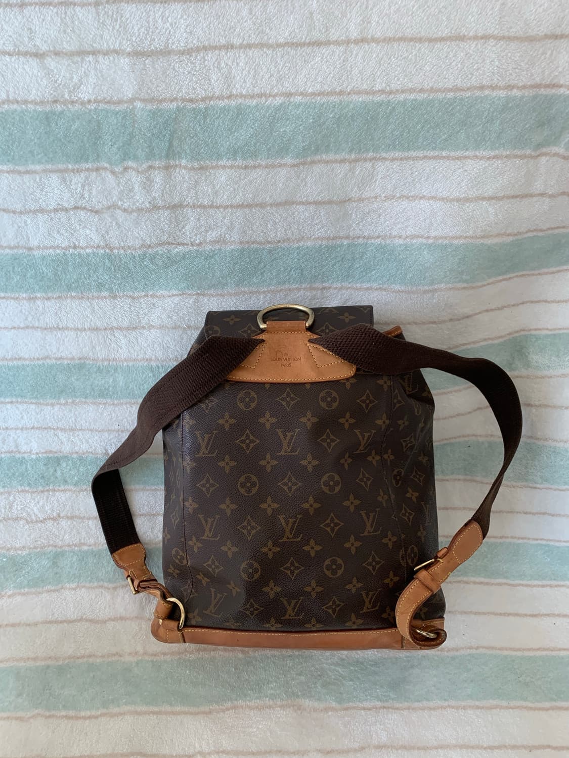 루이비통 몽수리 백팩 상품이미지6
