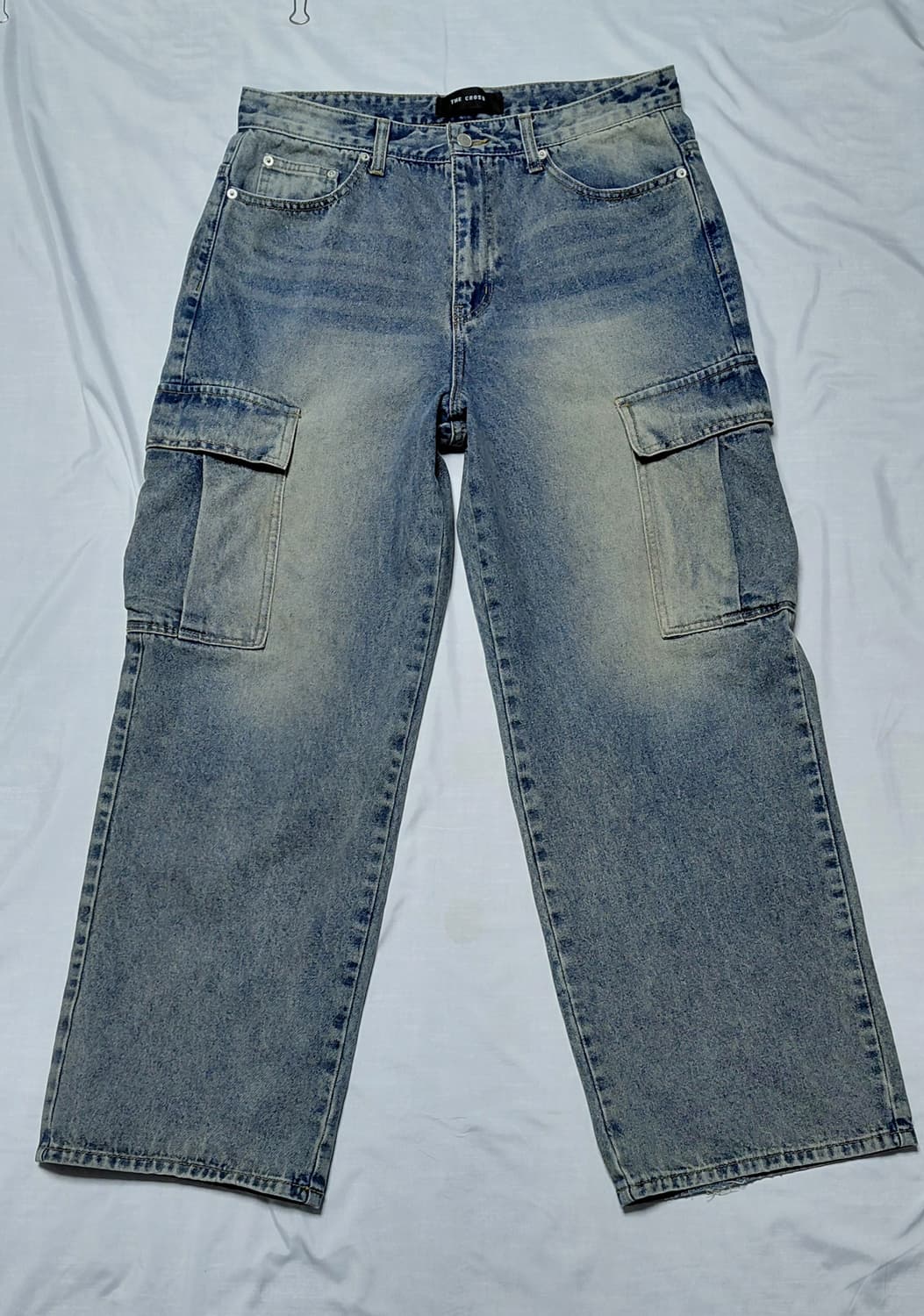 THE CROSS 와이드 카고 데님 팬츠 - 중청(L) 무료배송 상품이미지1