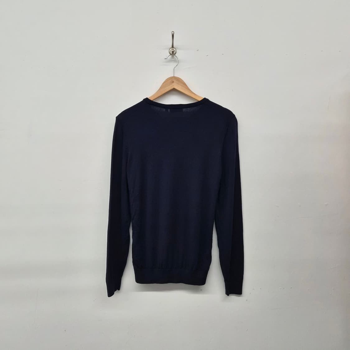 휴고보스 블랙 라운드넥 긴팔 니트 남성 L 상품이미지6