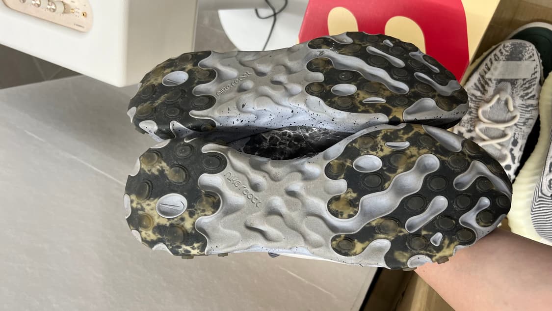  나이키 켄드릭 라마 리액트 운동화 상품이미지2