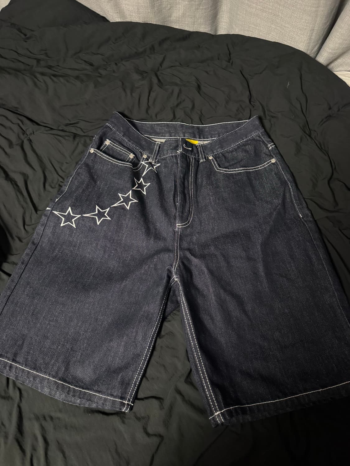 위캔더스 데님버뮤다 STARS DENIM SHORTS (DENIM) 상품이미지1