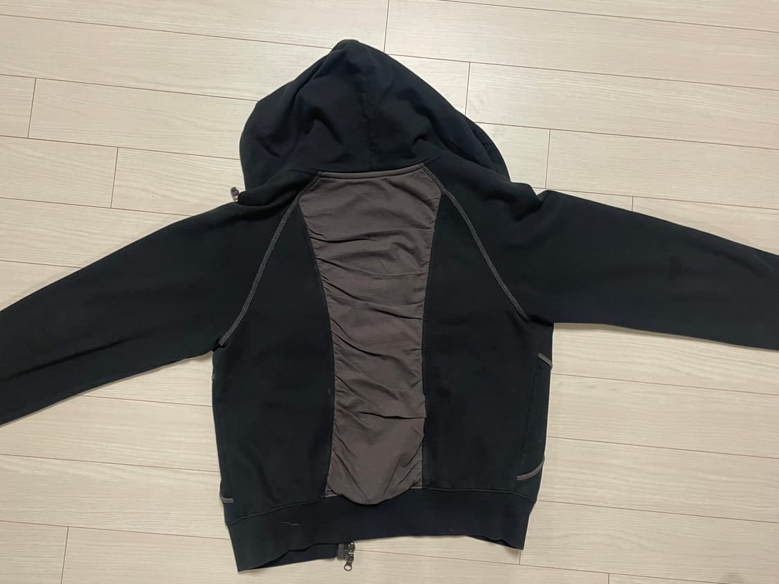 PUCKERING HOOD ZIP-UP BLACK 상품이미지2