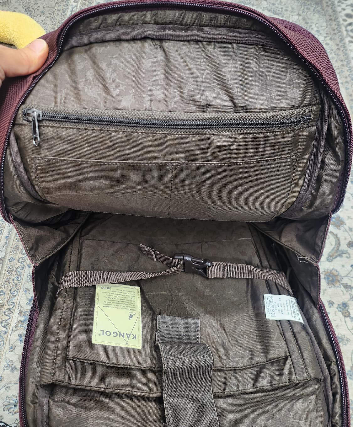 캉골 데일리 레더 메쉬 버건디 1093 노트북 수납 백팩 상품이미지6