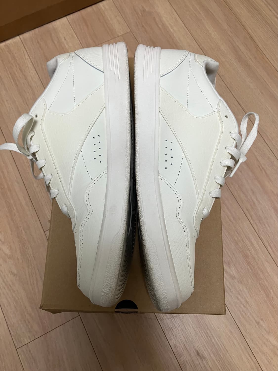 무인양품 리복 스니커즈 270 상품이미지4