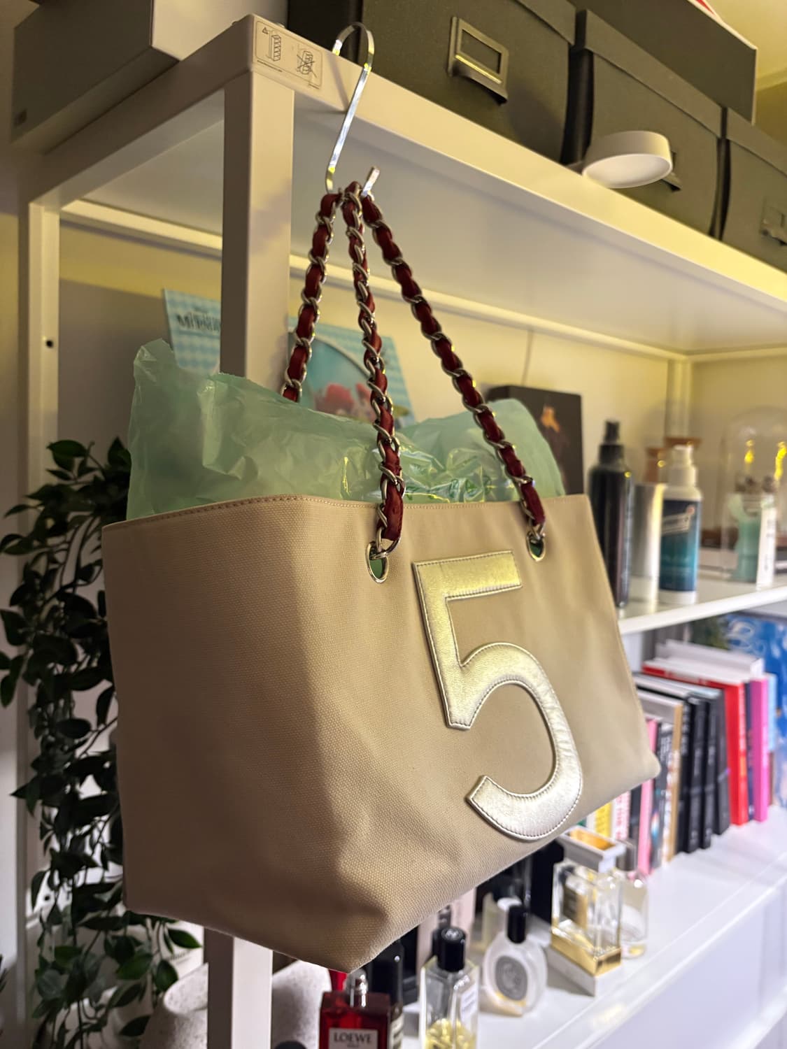 샤넬 토트백 희귀모델 팔아요 상품이미지4