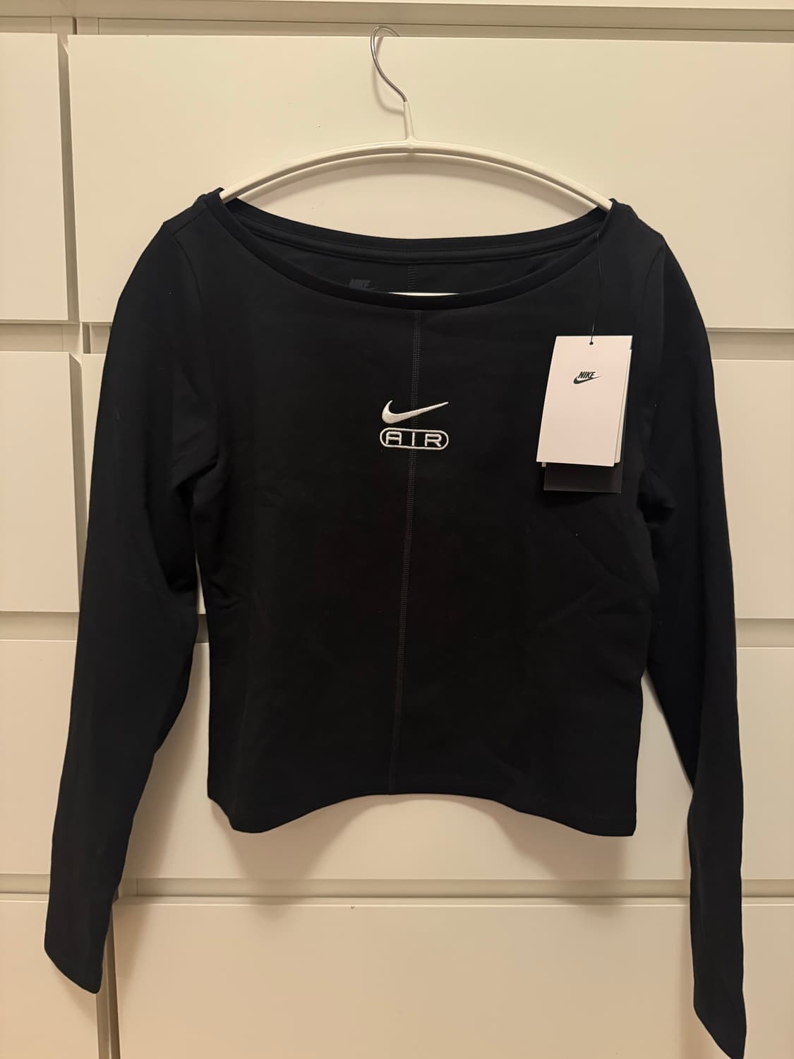 나이키 긴팔티 상품이미지1