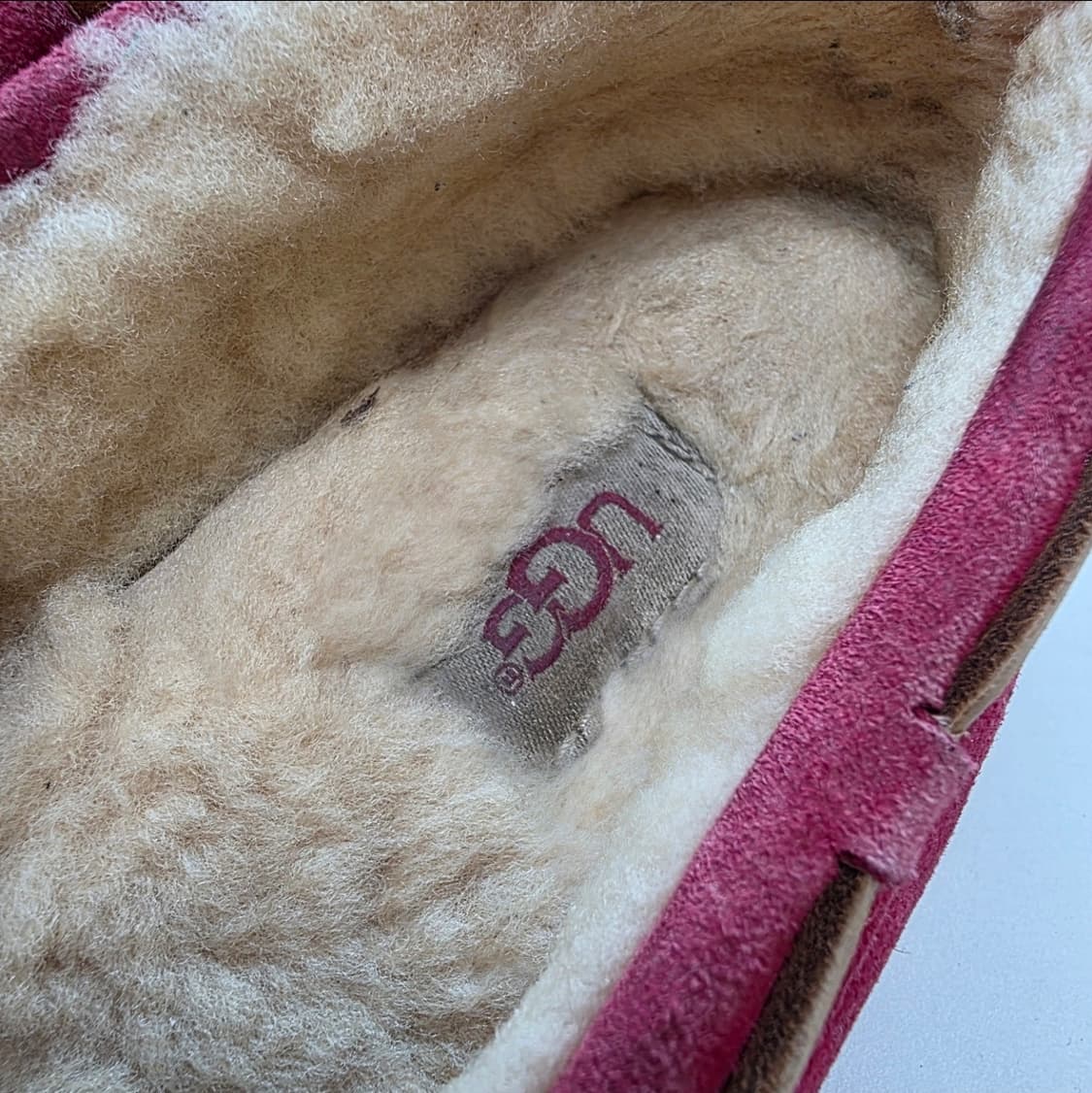 (중고) UGG 어그 다코타 여성 플랫 로퍼 240사이즈 상품이미지5