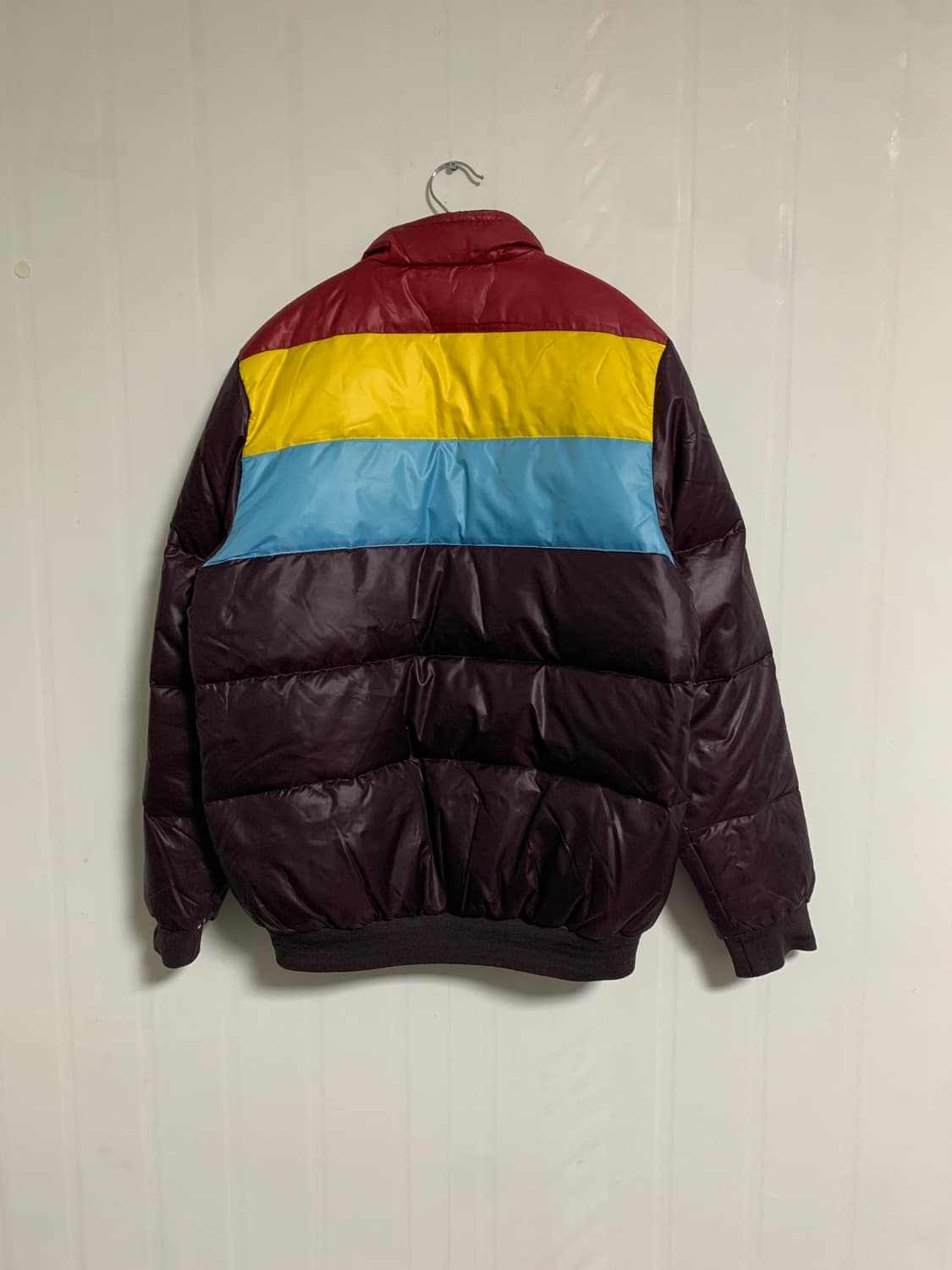 아디다스 레인보우 패딩 상품이미지2