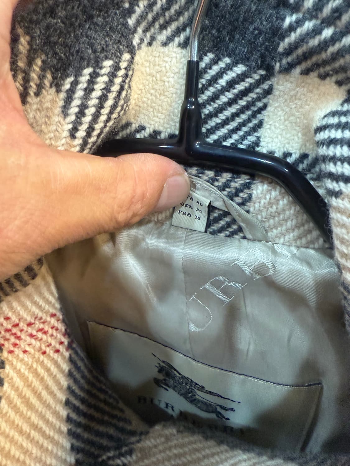 40/66 정품 버버리 노바체크 코트 팝니다 상품이미지4