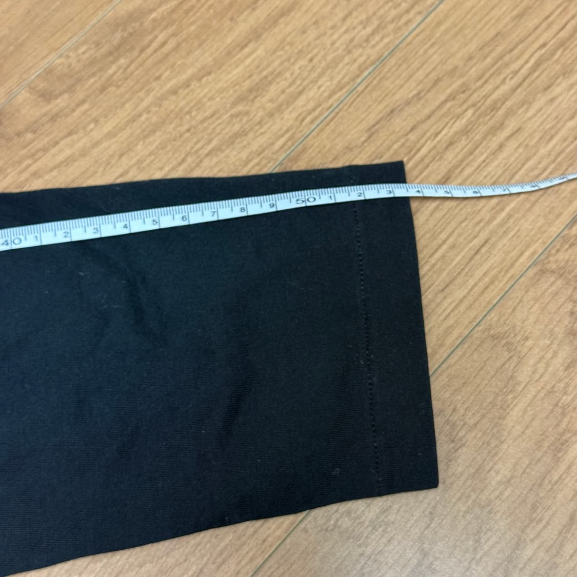 COS 하프넥 긴팔 티셔츠 블랙 상품이미지7