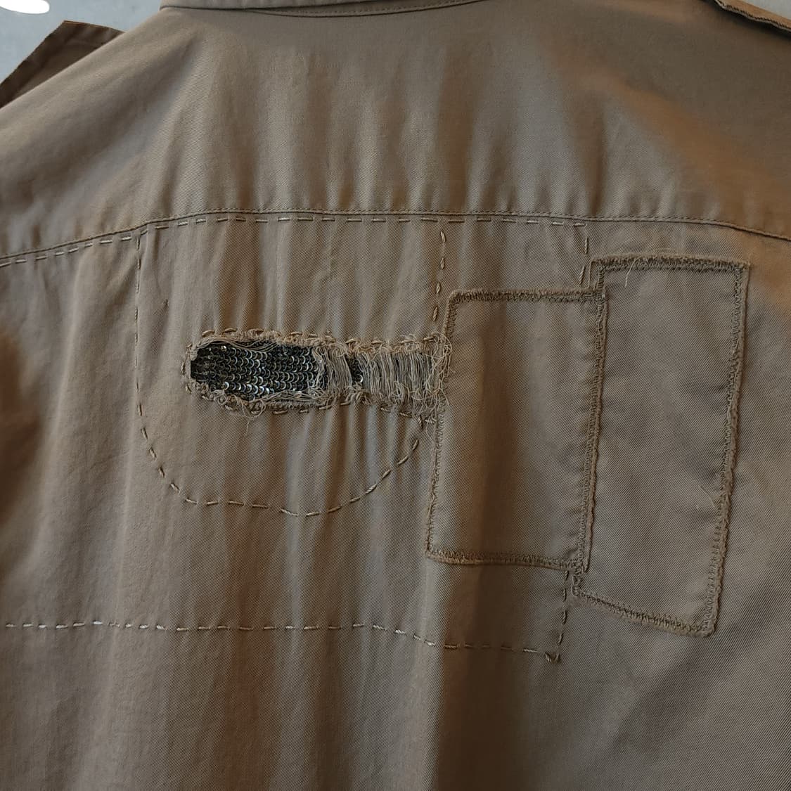 폴로 랄프로렌 여성용 패치워크 비즈 디테일 견장 셔츠 8 상품이미지10