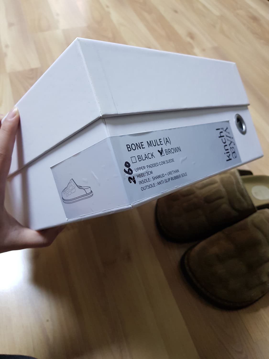 킨치 X 이예 본 뮬 슬리퍼 카멜 상품이미지7