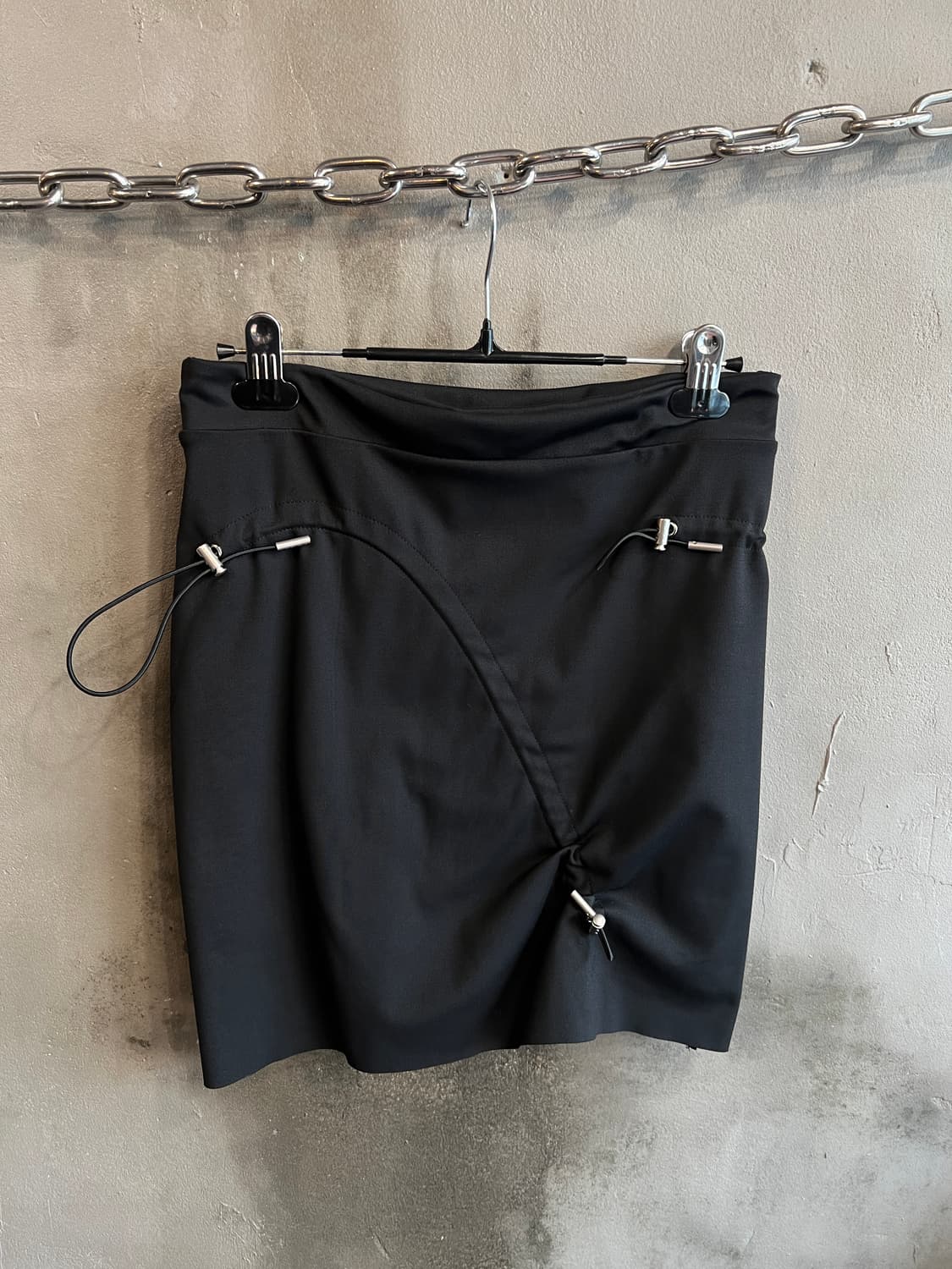 헬리엇 에밀 드로스트링 스커트 상품이미지8