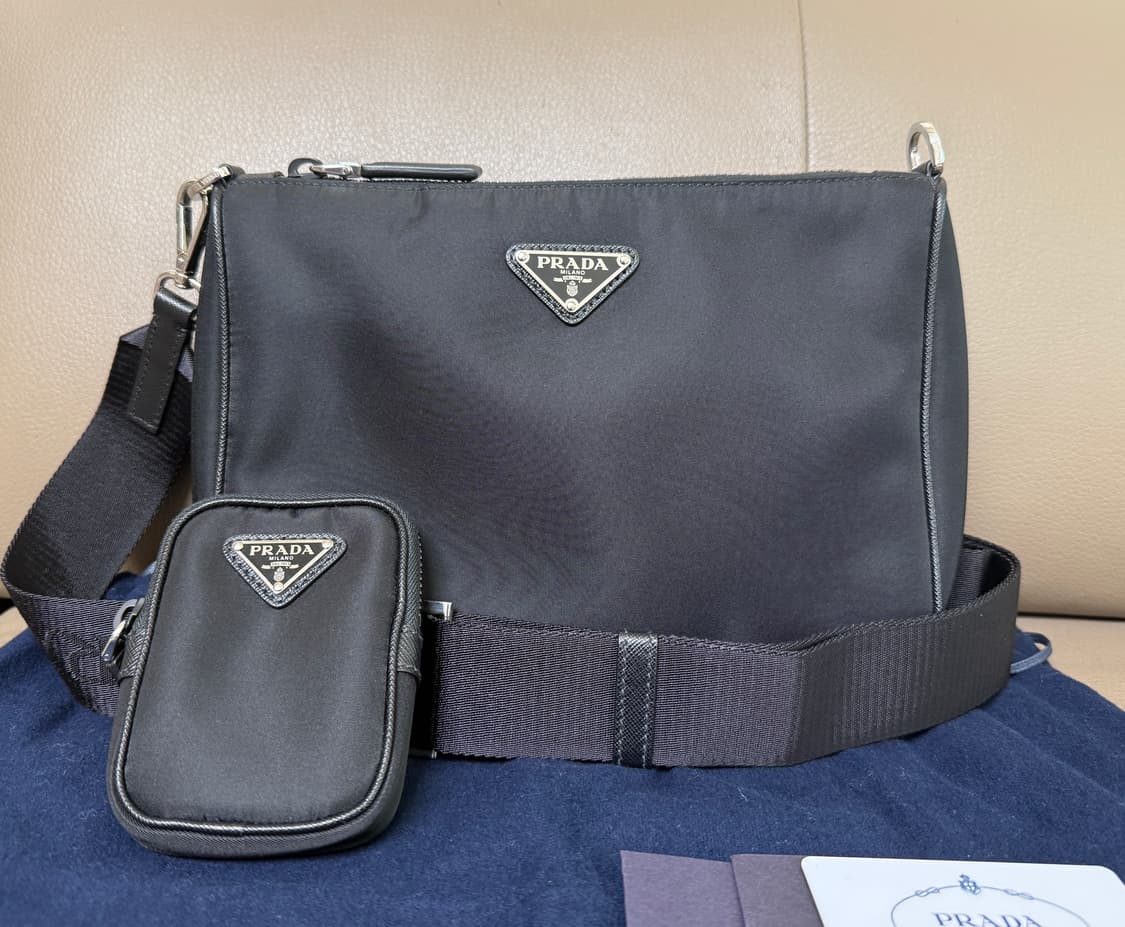 프라다 나일론 사피아노 테수토 숄더백 블랙 상품이미지1