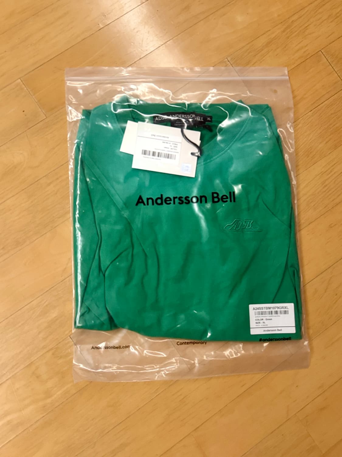 [앤더슨벨] 마드로 그라디언트 티셔츠 atb1079m(GREEN) 상품이미지4