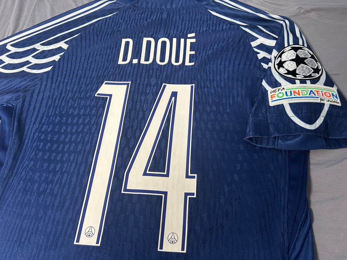 25/26 psg 파리 생제르망 4th 조던 어센틱 유니폼 상품이미지7