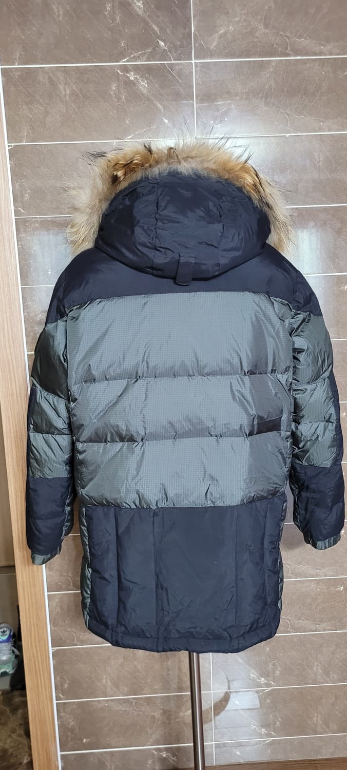 (남성105사이즈) 칸투칸 겨울 패딩(오리털100) 상품이미지4